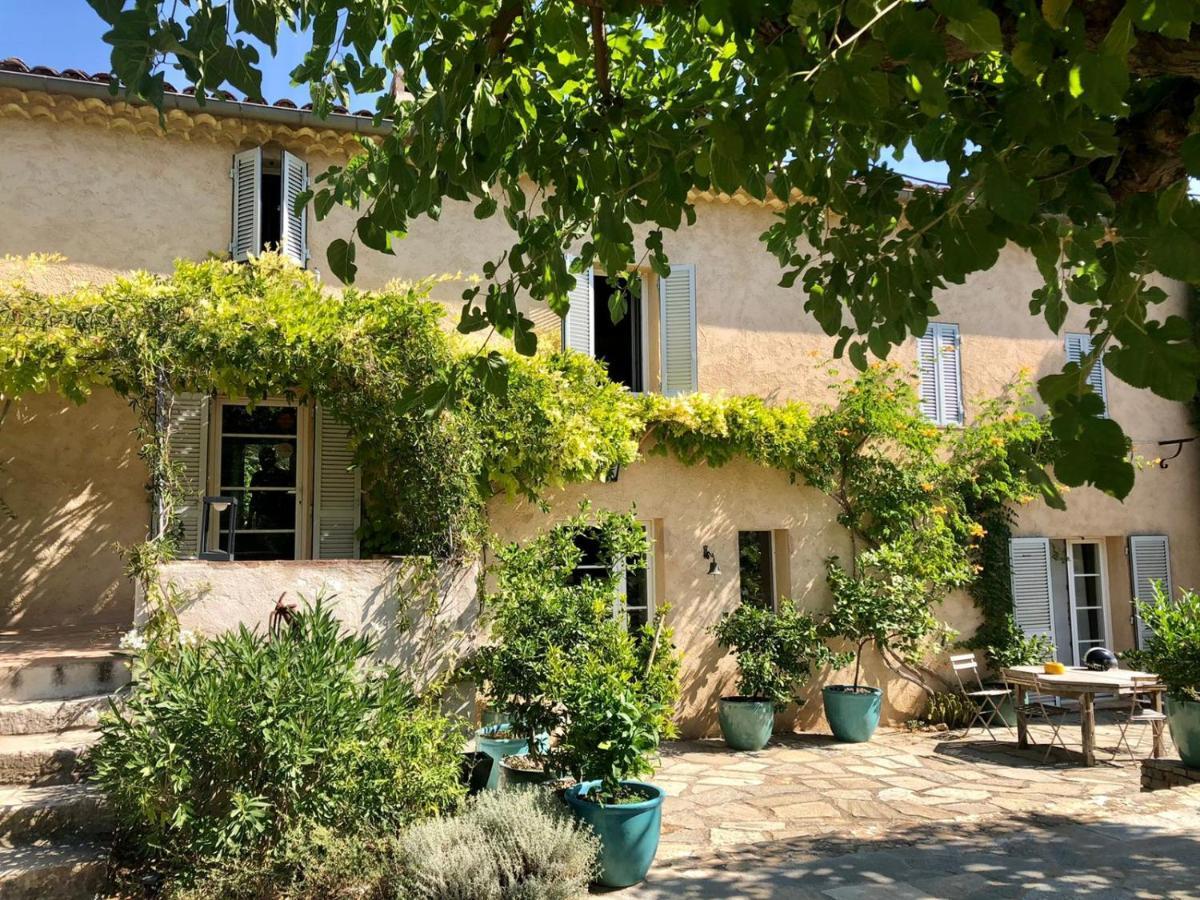 Domaine Du Clos D'Alari-Chambres D'Hotes Au Milieu Des Vignes Saint-Antonin-du-Var Exterior photo